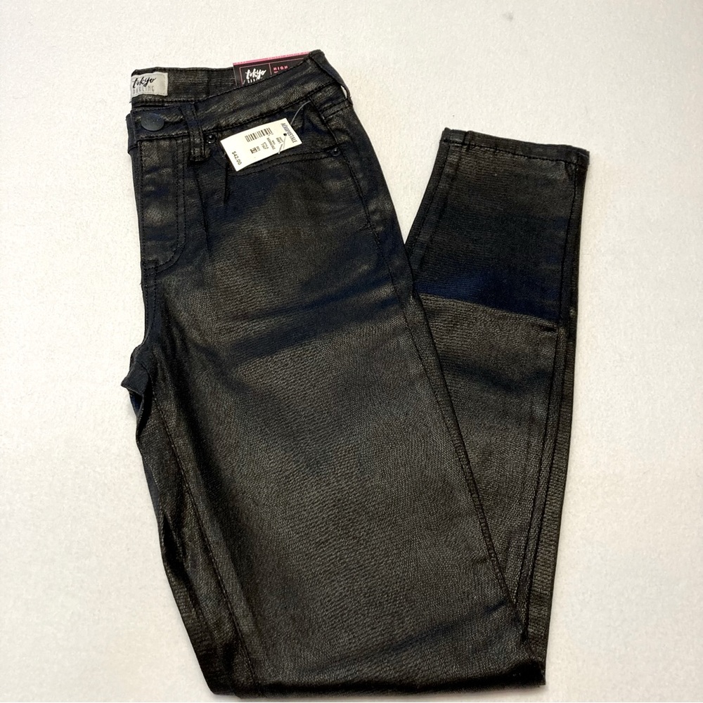 NWT Tokyo Darling high waisted jegging shiny black size 4